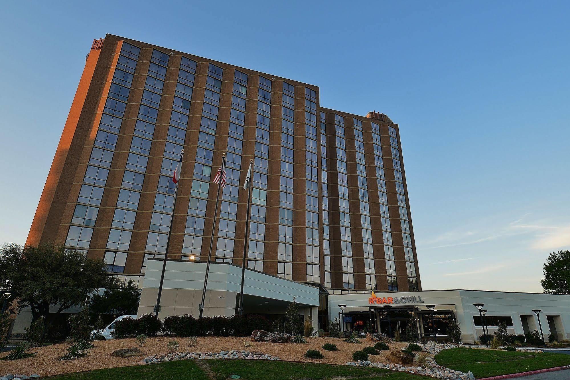 Hilton Arlington Exterior foto